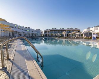 Lambi Resort - Kos - Pool