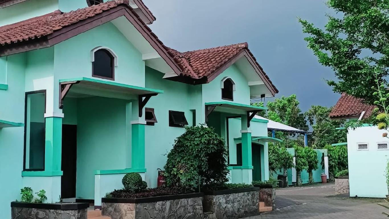 Atrium Resort Hotel