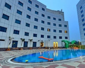 Misaki Hotel - Manesar