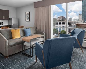 Homewood Suites By Hilton Charlotte Uptown First Ward - Charlotte - Living room