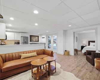 763 Disciples Village Condo - Boyne Falls - Sala de estar