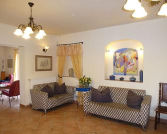 Albergo Giardino Hotel - Balatongyörök - Living room
