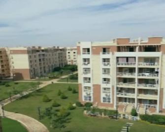 Unique sunny luxory appartment nr-Airport - New Cairo - Edificio