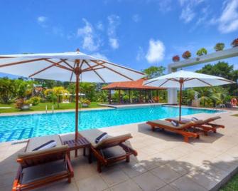 Cocoon Resort & Villas - Bentota - Zwembad