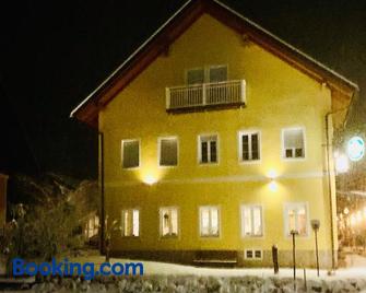 Gasthaus Zum Fuchs - Familie Andrä - Hermagor - Building
