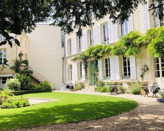 L'Hôtel Particulier du 12 - Niort - Edificio
