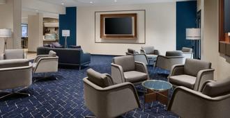 Courtyard by Marriott New Orleans Metairie - Metairie - Lounge