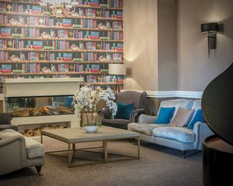 The Glendower Hotel - Lytham St. Annes - Lounge