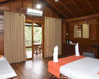 Wilpattu Tree House - Anuradhapura - Bedroom