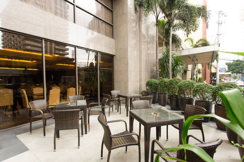 Armada Hotel Manila thumbnail 3