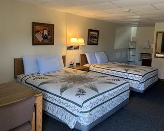 Chief Motel - Custer - Bedroom