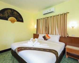 The Golddigger's Resort - Sakhu