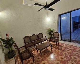Casa ADO 69 Mérida centro con Piscina - Mérida