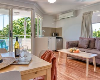 Noosa Sun Motel - Noosaville - Dining room