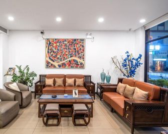 Junying Hotel (Foshan Lecong Louvre International Exhibition Center Branch) - فوشان - ردهة