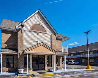 Motel 6 Portsmouth Va - Portsmouth - Edificio