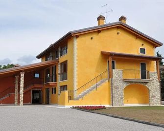 B&b Le Murette - Enjoy Holiday - Affi - Edificio