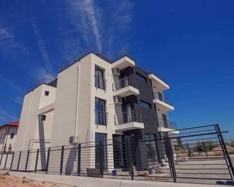 La mer Mamaia Nord - Mamaia - Building