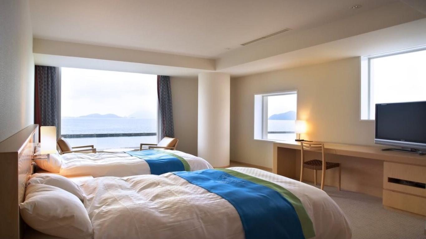 هوتل أومينبيا