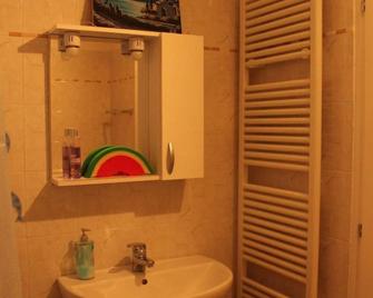 Il Delfino a Bologna - Bologna - Bathroom