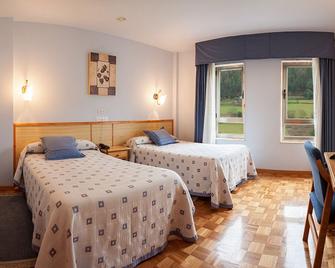 Hotel San Briz - A Pontenova - Bedroom