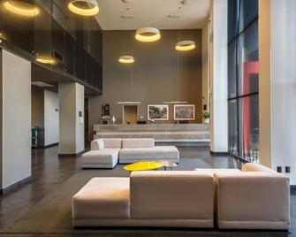 City Express Plus by Marriott Guadalajara Palomar - Guadalajara - Lobby