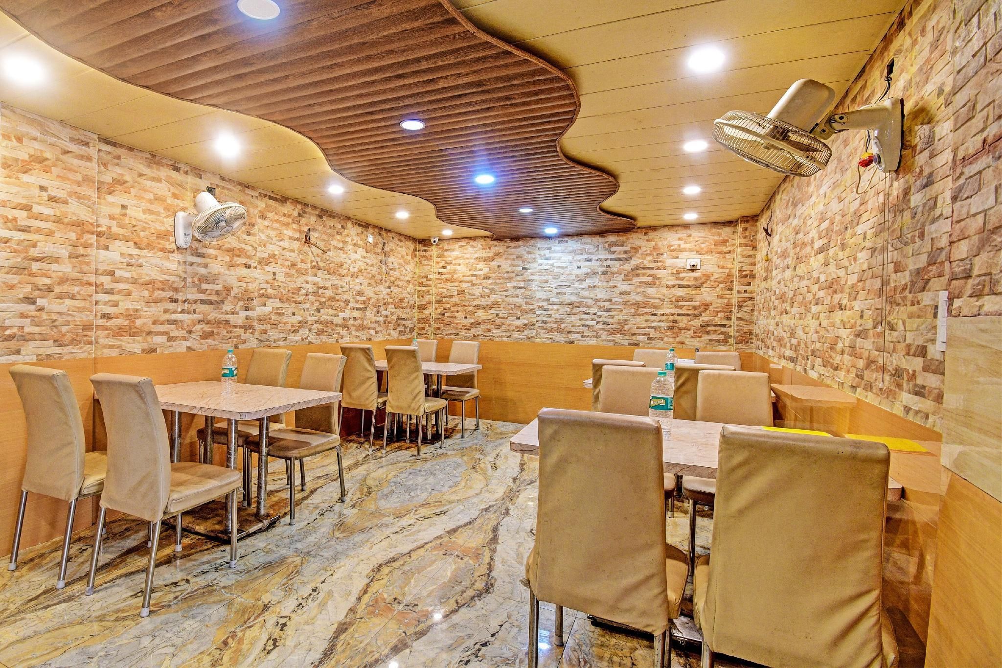Hotel O Royal - כלכולתה - מסעדה