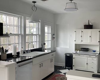 Private Waterfront Home with Dock in Solomons, MD - Solomons - Cocina