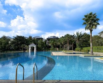 Tphomes Lakeview City - Ho Chi Minh City - Pool