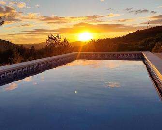 Casa Alfarobeira, vila for 4P+baby with private pool in natural protect erea - Silves - Piscina