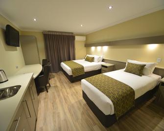 Bentley Motel - Bentley - Bedroom