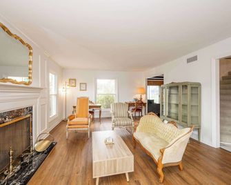 Tallen Manor & Retreat - Hamilton - Sala de estar