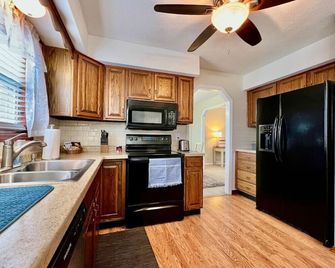 4 Bed home on a quiet cul-de-sac - West Chester - Kitchen