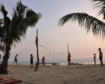 Echo Beach Hostel - Ko Pha Ngan - חוף