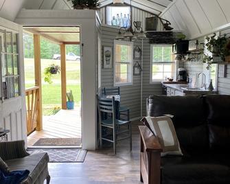 Whispering Pines Cabin near beautiful Lake Ouachita - Mount Ida - Sala de estar