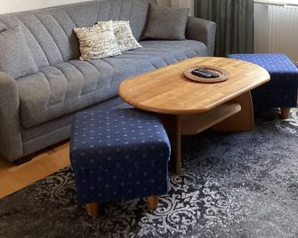 55 sqm in Rüttenscheid, near the fair, Gruga, university hospital - אסן - סלון