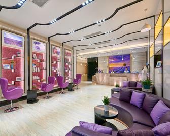 Lavande Hotel Dezhou Development District Branch - Dezhou - Lobby