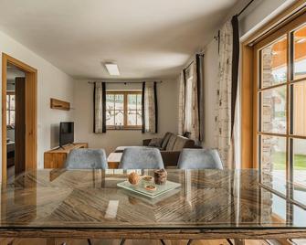 Dachstein West Apartments - Rußbach am Pass Gschütt - Sala de estar