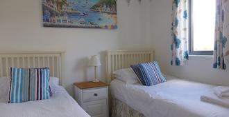 Contemporary waterfront property close to the secluded Livermead Sands beach - Torquay - Bedroom