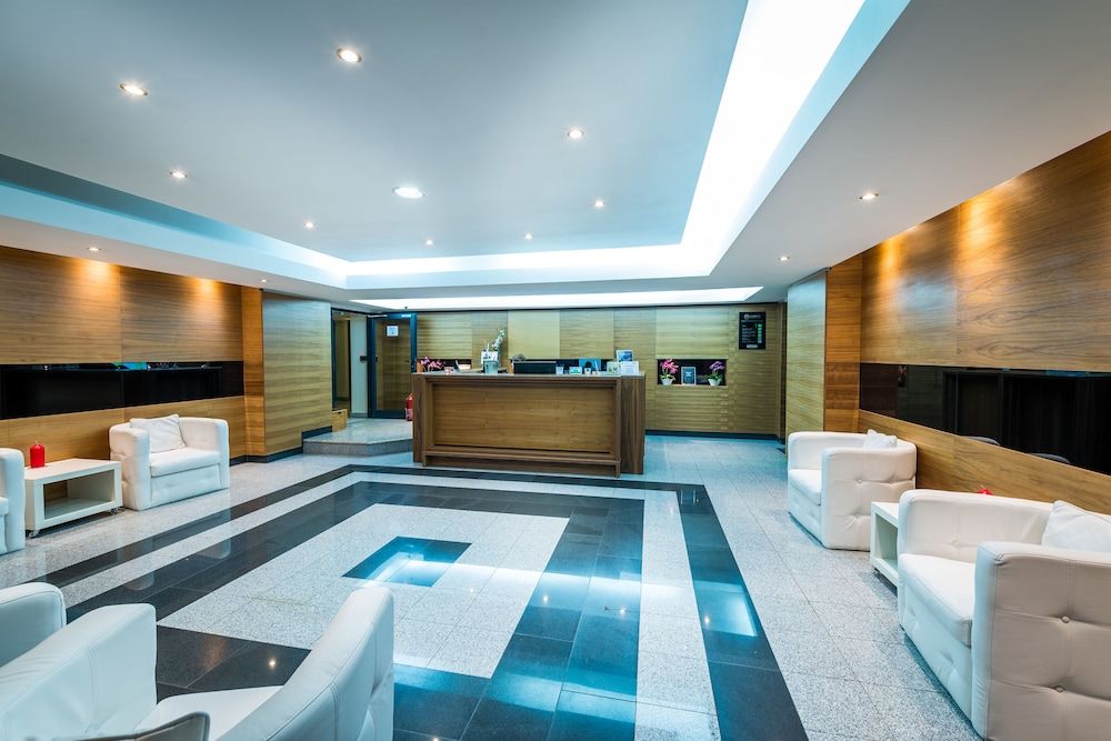 Orhideea Residence & Spa - Bucarest - Recepción