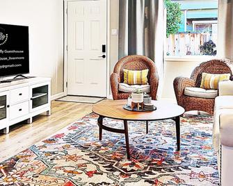 Livermore Firefly Guesthouse - Family Friendly - near Downtown! - Livermore