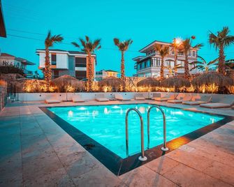 Zoi Cunda - Ayvalik - Pool