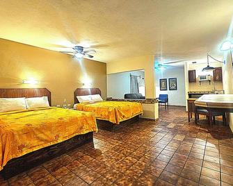 Hotel Suites Kino - Hermosillo - Camera da letto