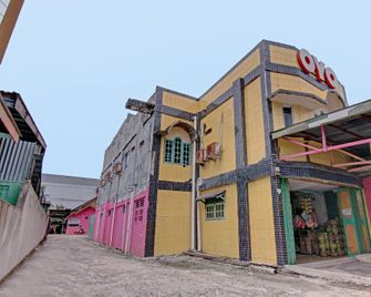 Hotel O Homestay 22 Syariah - Dumai - Building