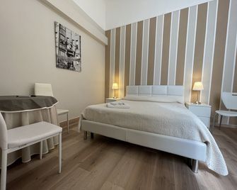 Cconforthotels R&b Dolci Notti - Bari - Bedroom