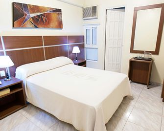 Hotel Benidorm Panama - Panama City - Bedroom