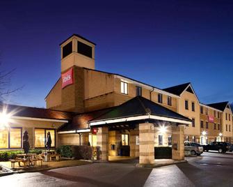 ibis Bradford Shipley - Shipley - Building