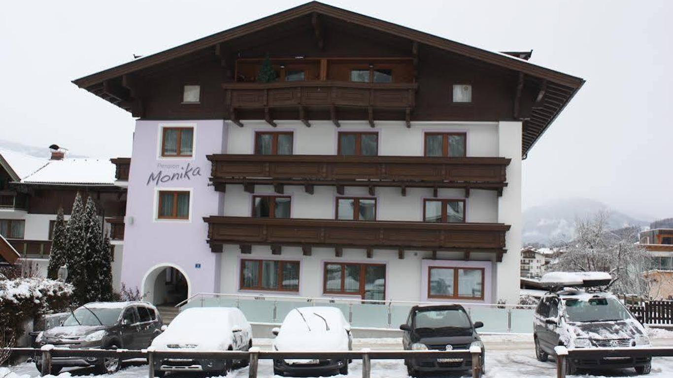 Frühstückspension Monika, B&b In Kaprun Including Summercard