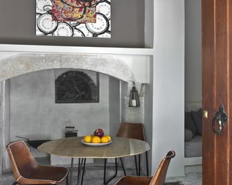 Scalarea Estate Residences - Skalani - Comedor