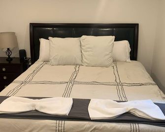 Comfort Apartment Near Newark Airport - Newark - Bedroom